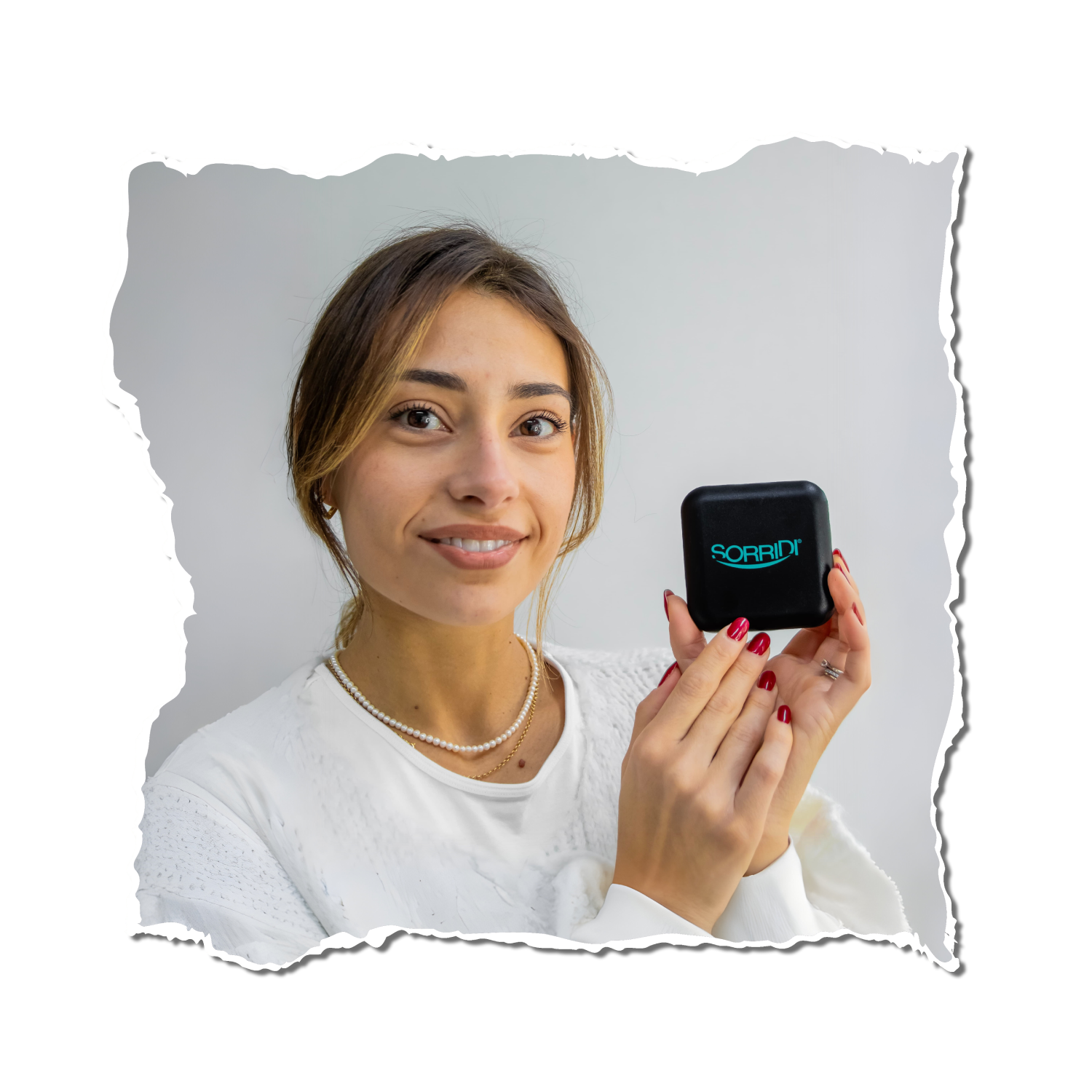 Paziente felice con allineatori Sorridi